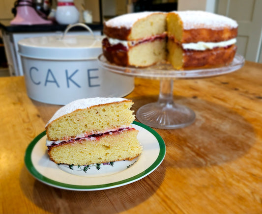 Victoria Sponge Cake - Made Without Gluten