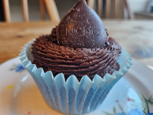 12 Chocolate Cupcakes - Made Without Gluten, Vegan option available